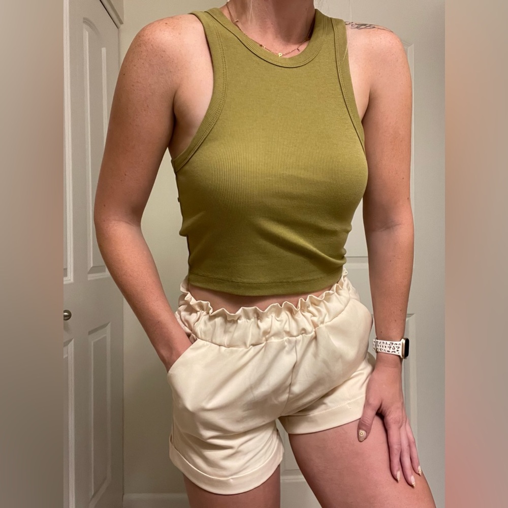 SHEIN/ cropped tank